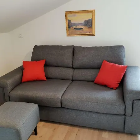 Sea View Art Penthouse Апартаменты *